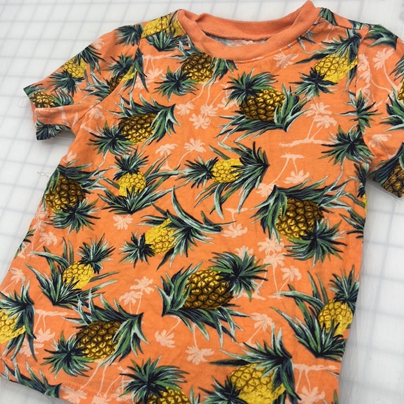 Old navy pineapples 🍍 size 3T Memorial Day SALE - Picture 2 of 4